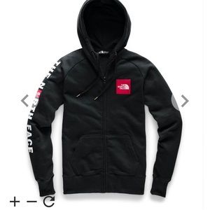 The North Face WOMEN’S FULL-ZIP HOODIE